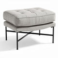 Vierkante poef van polyester in lichtgrijs met metalen frame 70 x 70 x 40cm